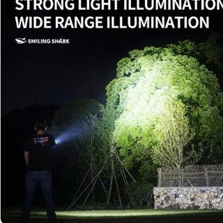 Đèn Pin Cá Mập Cười Kính Thiên Văn Zoom Dạ Quang SD-1018-S