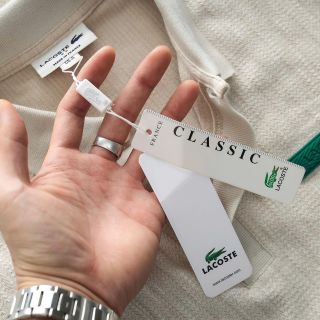 POLO NAM. Chất liệu vải hãng xịn, sợi vải mịn mướt vừa, mặc lên fom dáng đứng rất đẹp, mẫu logo cao su đính.