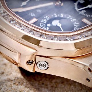 PATE PHILIPP 𝐍𝐚𝐮𝐭𝐢𝐥𝐮𝐬 𝟓𝟕𝟏𝟐𝐑, 𝟱𝟳𝟮𝟰𝗚-𝟬𝟬𝟭𝐁𝐚𝐠𝐮𝐞𝐭𝐭𝐞