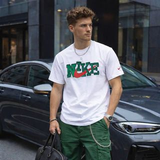 Áo thun nam. Chất liệu: Cotton co giãn 4c cao cấp, bền đẹp.