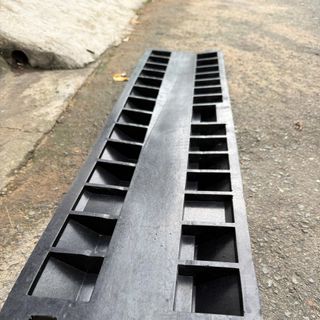 GỜ GIẢM TỐC BẢO VỆ CÁP 2 RÃNH BGT