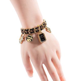 CHANELl 𝐏𝐫𝐞𝐦𝐢𝐞̀𝐫𝐞 𝐜𝐡𝐚𝐫𝐦𝐬 𝐇𝟗𝟖𝟓𝟗