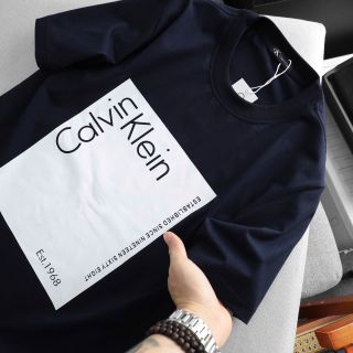 Mẫu Áo thun nam basic ,logo thêu in lụa kĩ lưỡng bao bong tróc, hàng full tem tag, chất cotton 4c co giãn dày dặn,mền mịn mát.