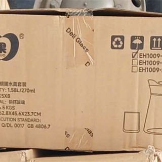 Bộ Bình 4 Cốc Thủy Tinh EH1009-2/L5 ( THÙNG 8B)