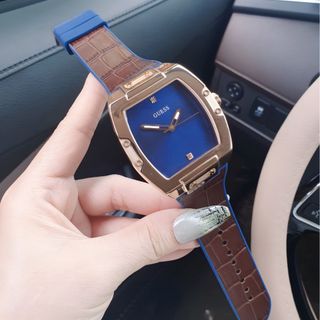 ĐỒNG HỒ NAM CAO CẤP GUECS DÂY DA NÂU MẶT TRƠN CN