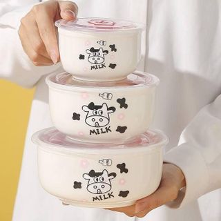 Bộ 3 Bát Sứ Nắp Hít Chân Không Bò Sữa (THÙNG 28B)