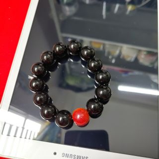 Chuỗi đeo tay phong thủy 14ly đá thạch anh