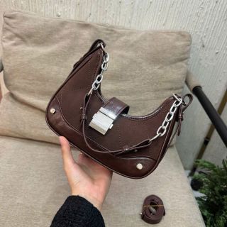 Túi Đeo Vai Đeo Chéo  Charrlles & Keeiith Cao Cấp Kết Hợp Da Lộn Làm Điển Nhấn Đi Làm Đi Chơi Siêu Xinh (Mã LK80780)