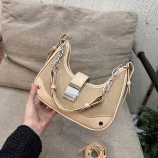 Túi Đeo Vai Đeo Chéo  Charrlles & Keeiith Cao Cấp Kết Hợp Da Lộn Làm Điển Nhấn Đi Làm Đi Chơi Siêu Xinh (Mã LK80780)