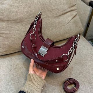 Túi Đeo Vai Đeo Chéo  Charrlles & Keeiith Cao Cấp Kết Hợp Da Lộn Làm Điển Nhấn Đi Làm Đi Chơi Siêu Xinh (Mã LK80780)