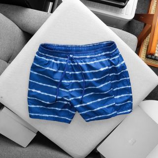 Short Biển nam Full 13 Colors.  Chất vải 2 lớp trượt nước lớp trong lưới thoát mát.