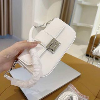 Túi Xách Nữ Đeo Chéo Đeo Vai Khóa Chữ C