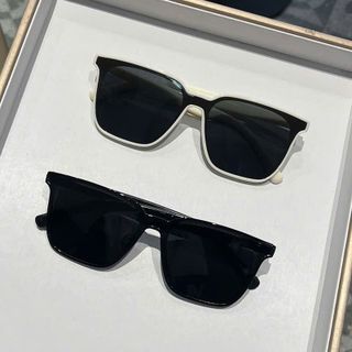 KÍNH MÁT NAM NỮ 918089225