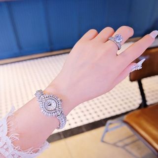 ĐỒNG HỒ NỮ CHÍNH HÃNG BRIDETALK OVAN LÁ CHÉO ĐÍNH PHA LÊ FULLBOX HÃNG