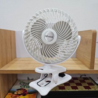 Quạt kẹp tích điện HP pin trâu 2026
