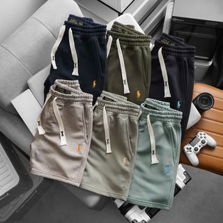 Quần short nỉ nam. Chất nỉ chân Cua 100%cotton.