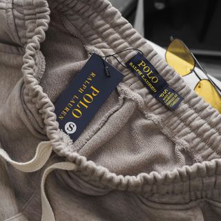 Quần short nỉ nam. Chất nỉ chân Cua 100%cotton.