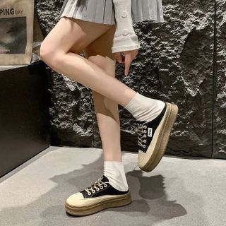 GIÀY SỤC NỮ YUMI PHỐI MÀU CÁ TÍNH, FORM ĐẸP – MANG NHANH GỌN, SIÊU TIỆN - PIPI STORE