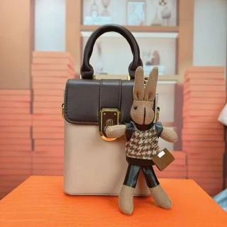 Túi xách nữ, túi đeo chéo đựng điện thoại dáng hộp tặng kèm móc treo thỏ bông K721