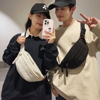 TÚI ĐEO CHÉO UNISEX ĐA NĂNG, THIẾT KẾ HIỆN ĐẠI, PHỐI GÌ CŨNG CHẤT V01 - WINNIE HOUSE