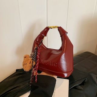 Túi xách nữ, túi đeo chéo dáng thuyền da bóng tặng kèm gấu treo K621