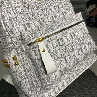 Balo đi học, balo đi chơi họa tiết chữ, dây đeo bản to có đệm mút K675