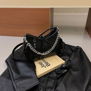 Túi xách nữ, túi đeo chéo dáng thuyền độc đáo da nhăn dày dặn lót nhung qc 2 dây đeo K744