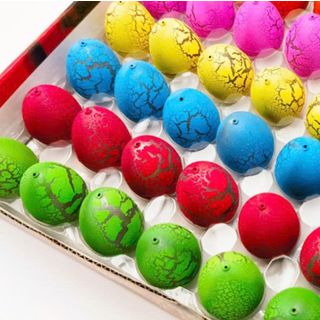 Đồ chơi cho bé trứng khủng long ngâm nước nở ra khủng longgg chơi rất vui