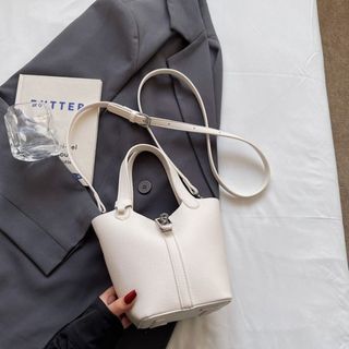 [Tặng kèm móc khóa] Túi xách nữ, túi đeo chéo bộ 2 túi dáng làn khóa xoay và túi ví chữ nhật K736