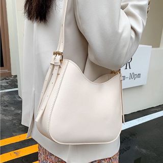 Túi dáng thuyền da 2 ly K47