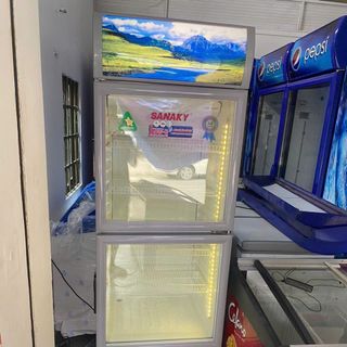 tủ đã qua sữ dụng còn mới trên 90% do không có nhu cầu sữ dụng đổi tủ lớn hơn nên thanh lý lại cho ac nào cần ạ