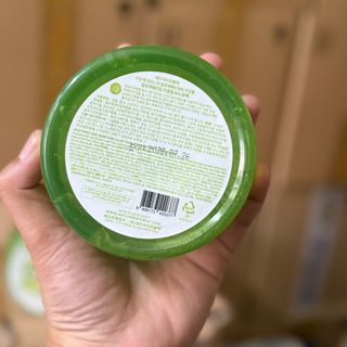 Gel Dưỡng Ẩm Nature Republic Chiết Xuất Lô Hội Soothing & Moisture Aloe Vera 92% Soothing Gel 300ml
