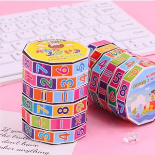 Đồ chơi toán học xoay được giá rẻ bằng nhựa