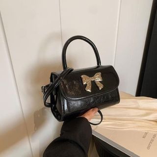 Túi xách nữ, túi đeo chéo 1 quai da nhăn bóng đính nơ bạc K442