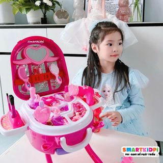 HỘP BALO VALI RÁP THÀNH KỆ TRANG ĐIỂM