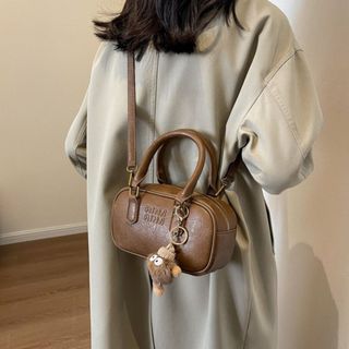 Túi xách nữ, túi đeo chéo hai quai dáng bầu da nhăn tặng kèm móc treo K618