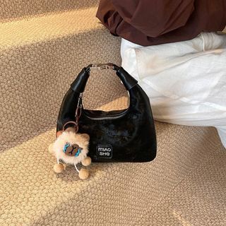 Túi xách nữ, túi đeo chéo da nhung dáng thuyền tặng kèm gấu bông treo K617