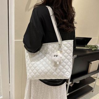 Túi xách nữ, túi đeo vai công sở trần chỉ tặng kèm móc treo quả bông K605