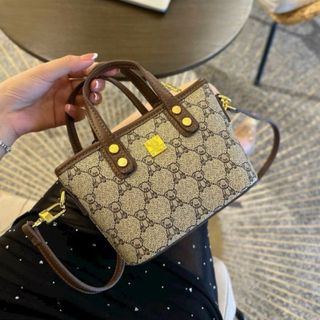 Túi xách nữ, túi đeo chéo công sở in họa tiết gấu tặng kèm tag treo K513