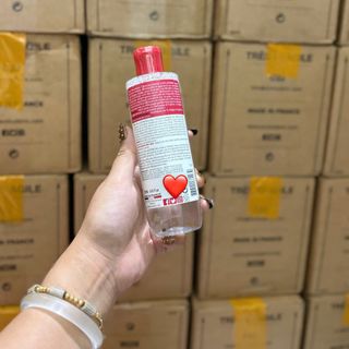 Nước tẩy trang Evoluderm Eau Micellaire Màu Hồng 250ml