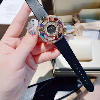 ĐỒNG HỒ NỮ CAO CẤP PVLGARY DÂY DA VIỀN ĐÁ NĂNG LƯỢNG NHIỀU MÀU NIỀNG VÀNG GOLD