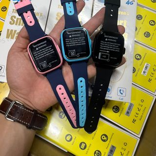 Đồng hồ thông minh trẻ em có VAT