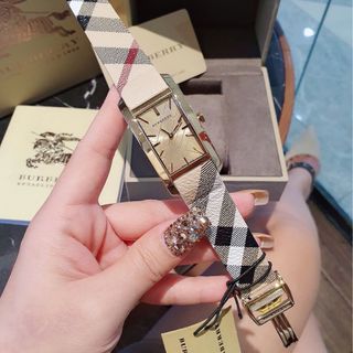 ĐỒNG HỒ NỮ SIÊU CẤP BUBERY MẶT CHỮ NHẬT DÂY DA SIZE LỚN VÀ NHỎ