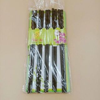 SET 10 ĐÔI ĐŨA NHỰA MÀU ĐEN XOẮN