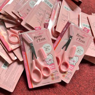 Kéo Tỉa Lông Mày Có Lược - Kéo Cong Cắt Mi Thép Không Gỉ Siêu Bền - Giá Sỉ