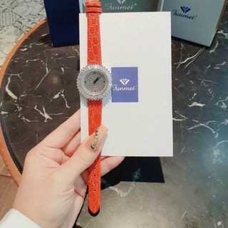 ĐỒNG HỒ NỮ CHÍNH HÃNG FUNMEI F2077 MẶT TRẮNG ĐÁ CZ FULLBOX TEM KÈM DÂY CHUYỀN