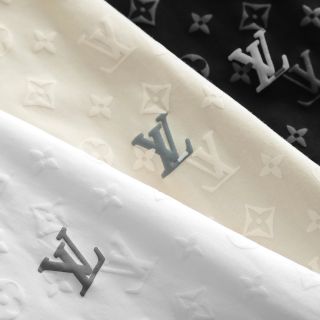 T- shirt lv nam.  Chất thun cotton 4c cao cấp xịn.  Full tem tag túi zip.