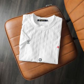 T- shirt lv nam.  Chất thun cotton 4c cao cấp xịn.  Full tem tag túi zip.