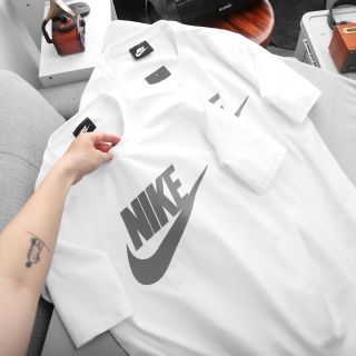 Áo thun nam basic.  Chất vải cotton 4 chiều mịn mượt.