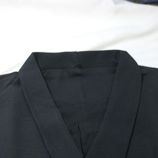 Áo ghile nữ Facio cổ bầu 4 nút form ôm Z15